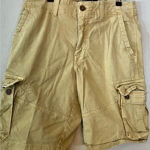 American Eagle Outfitters Light Tan Cargo Shorts